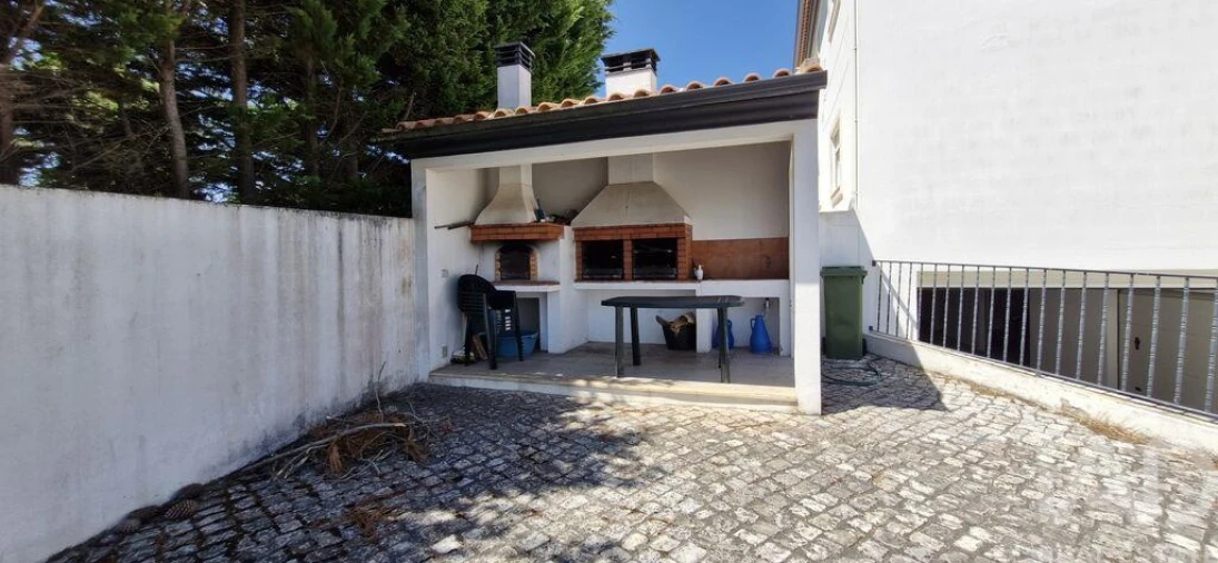 Apartamento T2 para Venda em Tornada e Salir do Porto Foto 28