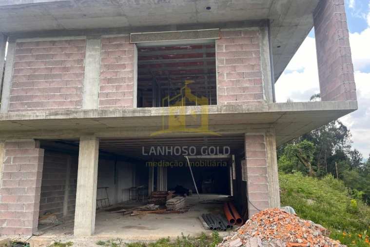 Moradia T3 para Venda em Vieira do Minho Foto 7