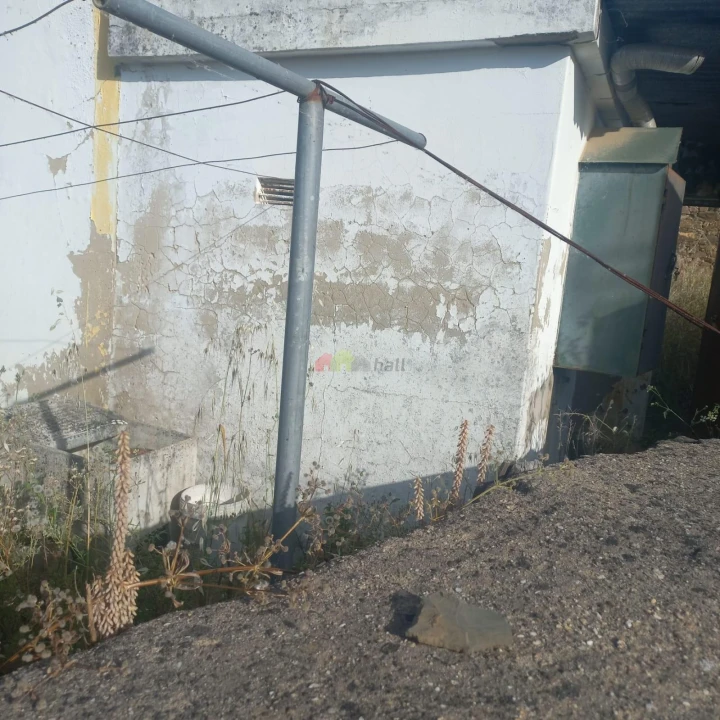 Moradia T1 para Venda em Santa Cruz Foto 4