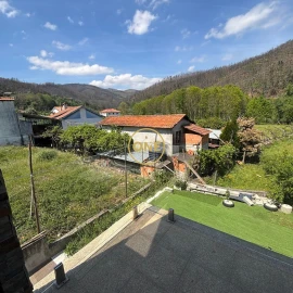 Negócio para Venda em Canelas e Espiunca
