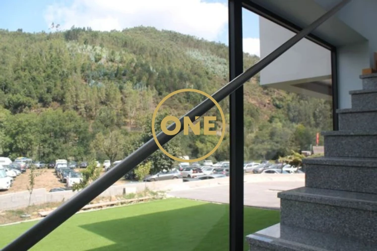 Negócio para Venda em Canelas e Espiunca Foto 9