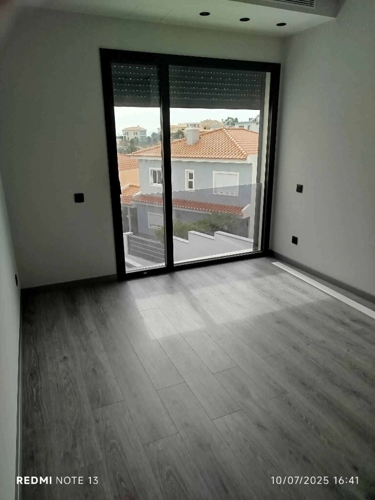 Moradia T4 para Venda em Alcabideche Foto 27