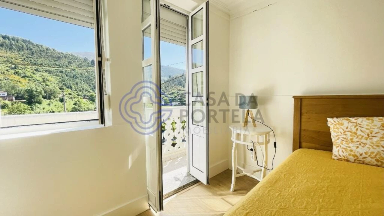 Moradia T4 para Venda em Pomares Foto 25