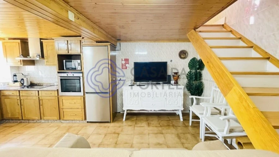 Moradia T4 para Venda em Pomares Foto 5