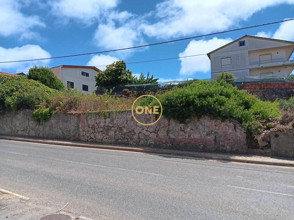 Terreno para Venda em São Bartolomeu dos Galegos e Moledo Foto 4