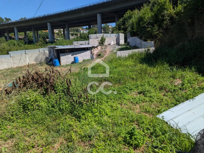 Terreno para Venda em Serzedelo Foto 16