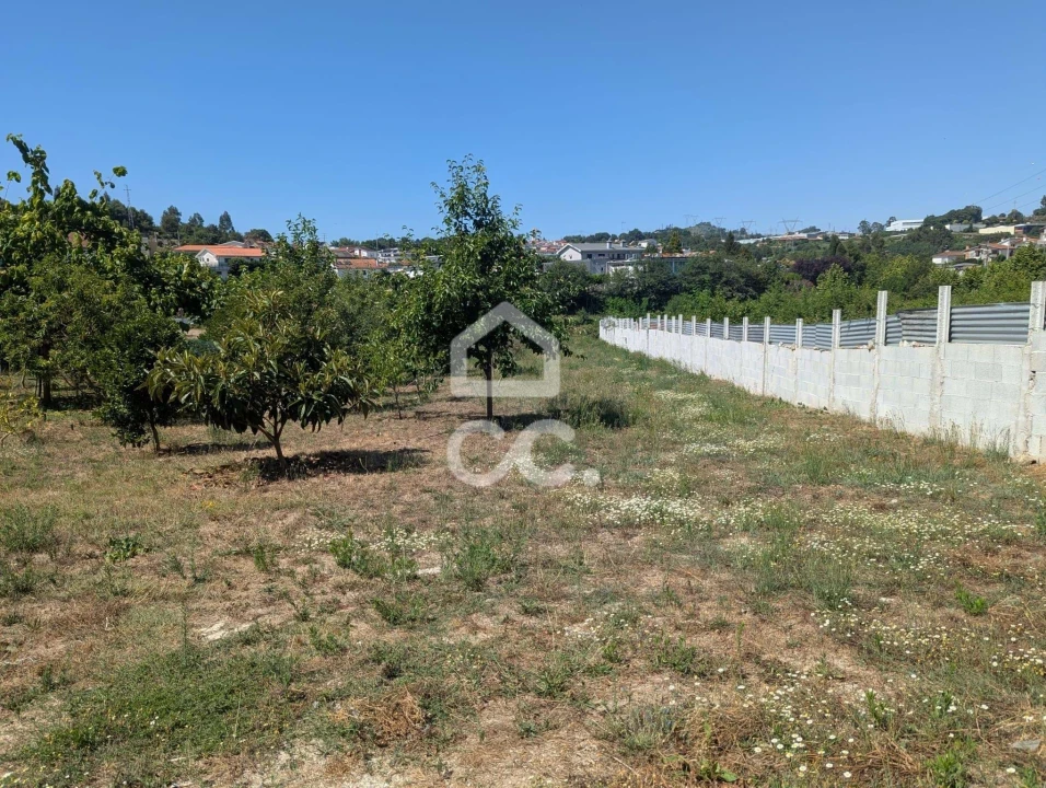 Terreno para Venda em Serzedelo Foto 11