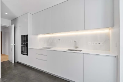 Apartamento T3 para Venda em Quarteira
