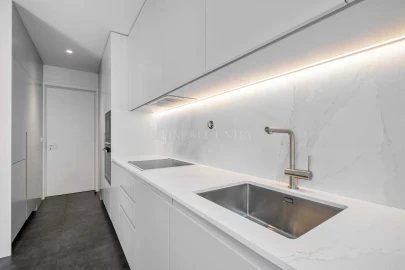 Apartamento T3 para Venda em Quarteira