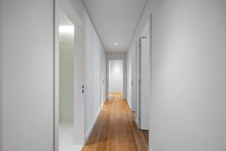 Apartamento T3 para Venda em Quarteira Foto 16
