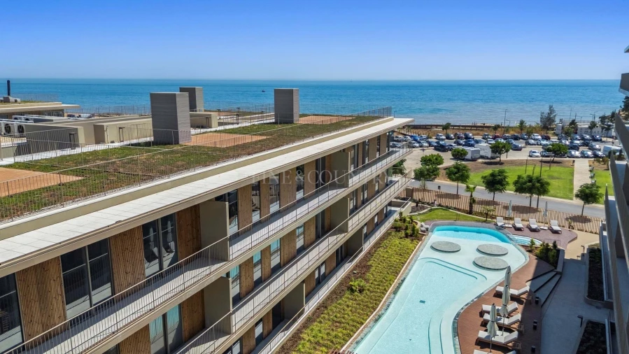 Apartamento T3 para Venda em Quarteira Foto 32
