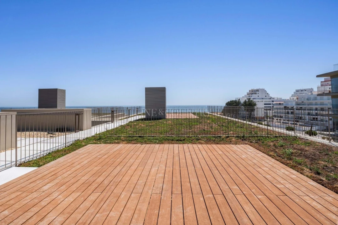 Apartamento T3 para Venda em Quarteira Foto 27