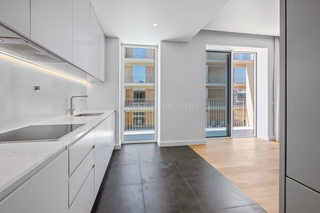 Apartamento T3 para Venda em Quarteira Foto 10