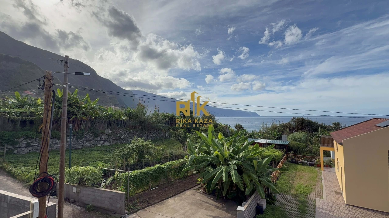 Moradia T2 para Venda em Ponta Delgada Foto 1