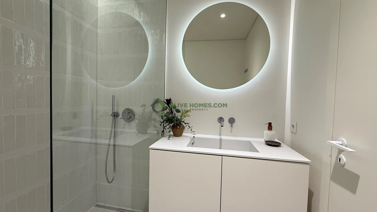 Apartamento T2 para Venda em Quarteira Foto 27