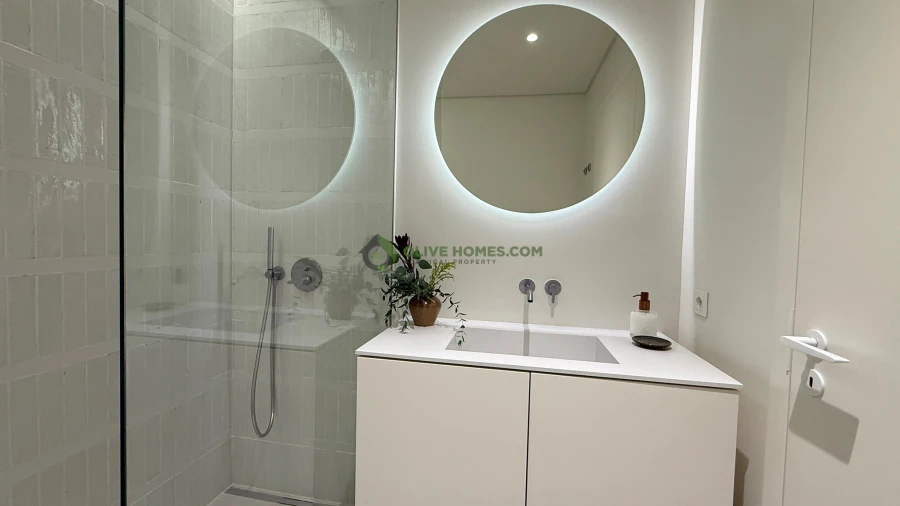 Apartamento T2 para Venda em Quarteira Foto 27