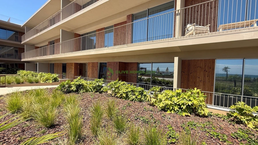 Apartamento T2 para Venda em Quarteira Foto 42
