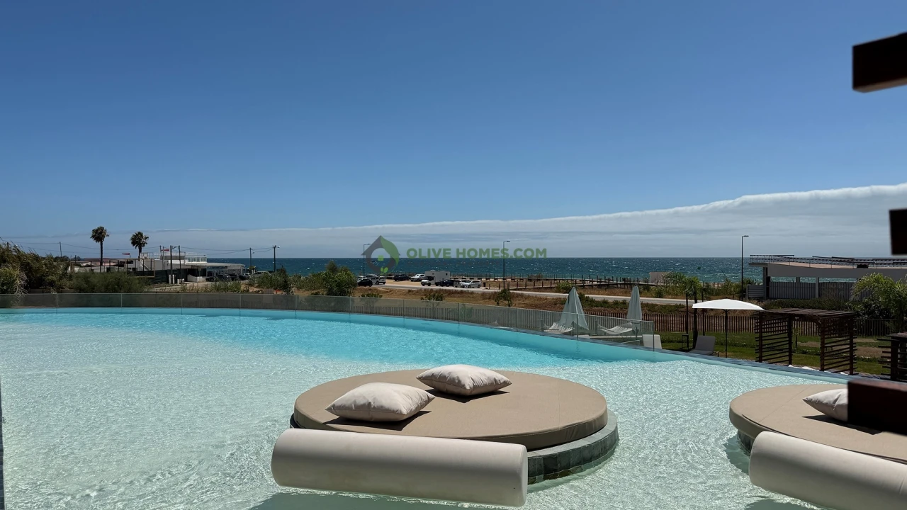 Apartamento T2 para Venda em Quarteira Foto 44