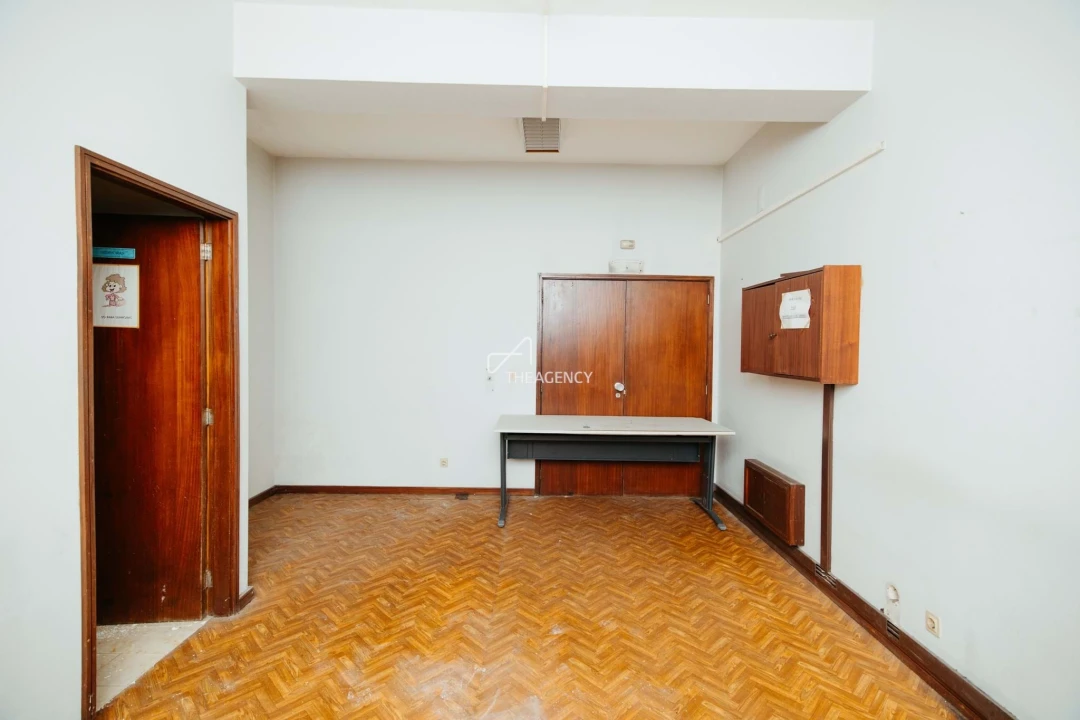 Prédio para Venda em Braga (São José de São Lázaro e São João do Souto) Foto 21