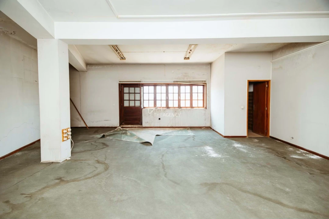 Prédio para Venda em Braga (São José de São Lázaro e São João do Souto) Foto 24