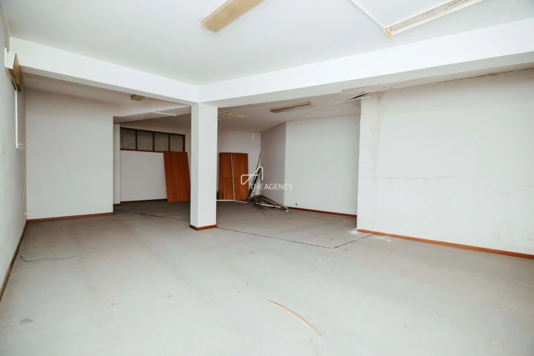 Prédio para Venda em Braga (São José de São Lázaro e São João do Souto) Foto 22