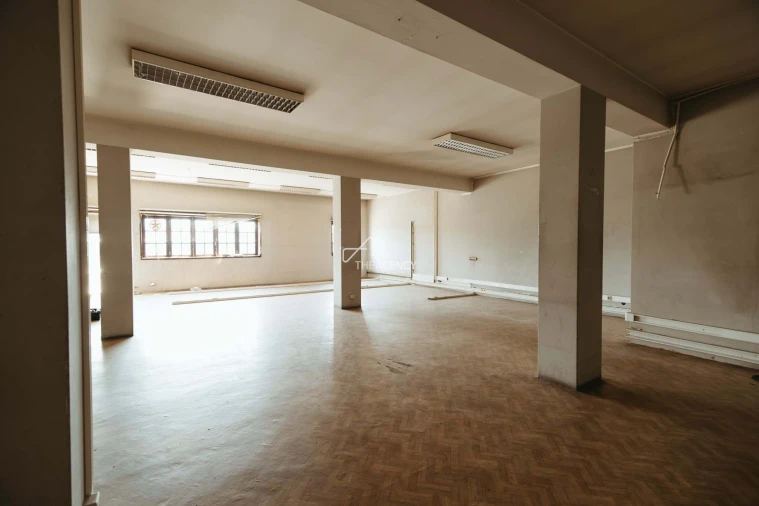 Prédio para Venda em Braga (São José de São Lázaro e São João do Souto) Foto 18