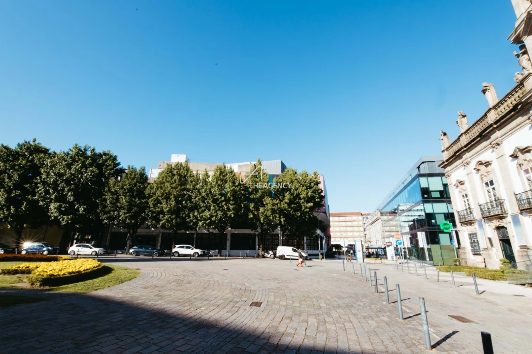 Prédio para Venda em Braga (São José de São Lázaro e São João do Souto) Foto 32