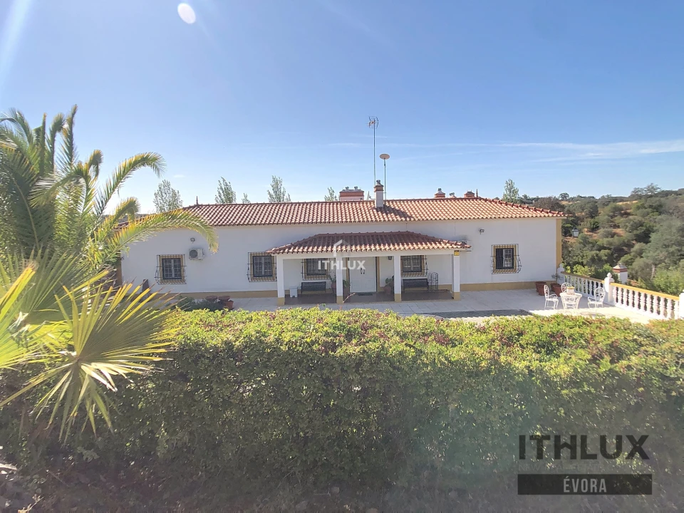 Quinta T5 para Venda em São Cristovão Foto 1