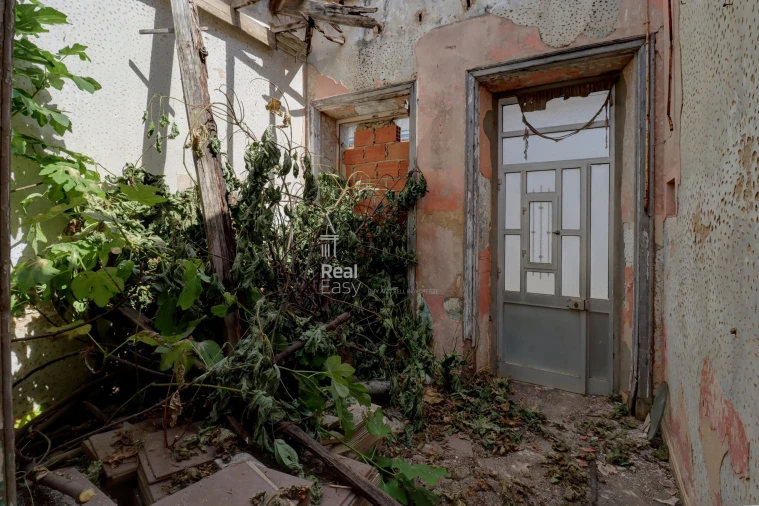 Terreno para Venda em Olhão Foto 3