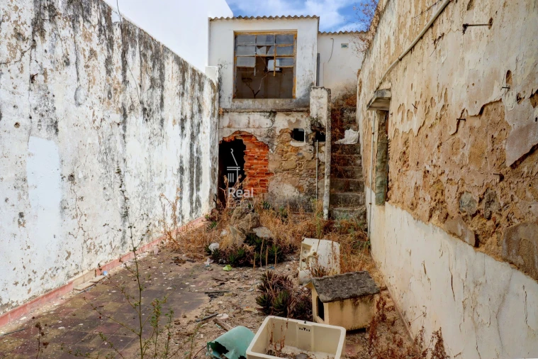 Terreno para Venda em Olhão Foto 7