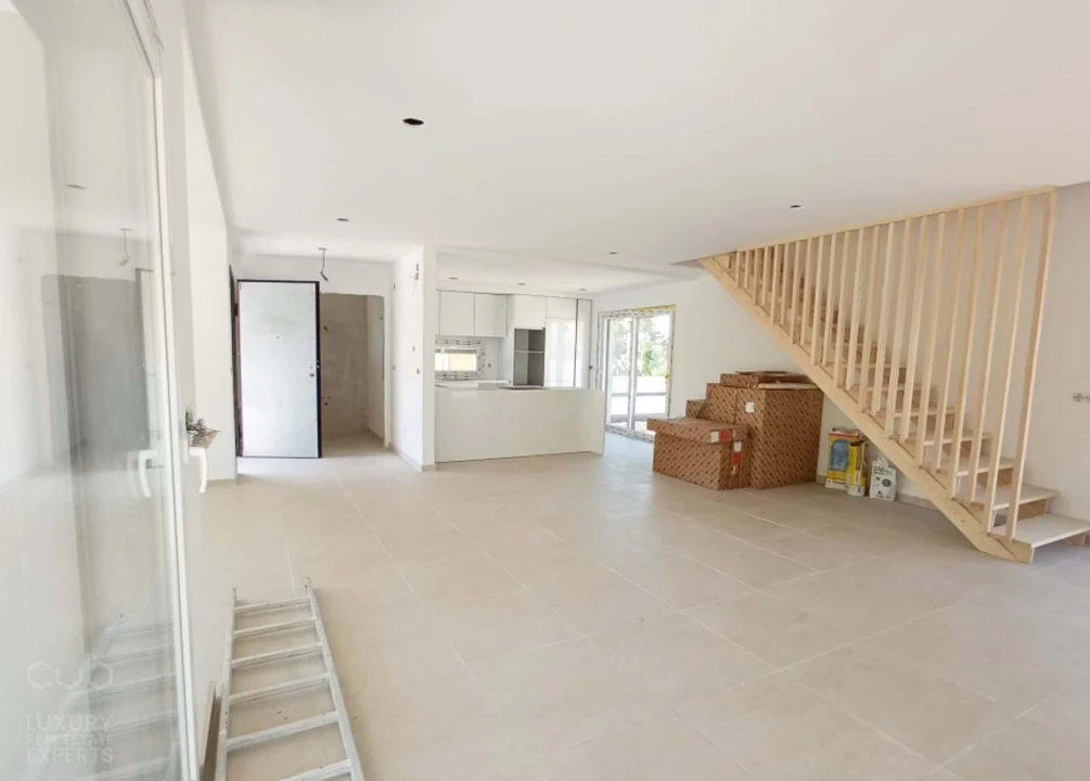 Moradia T3 para Venda em Charneca de Caparica e Sobreda Foto 11