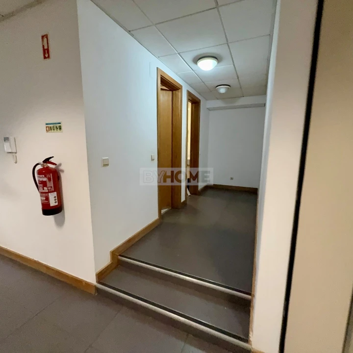 Negócio para Arrendamento em São Domingos de Benfica Foto 7