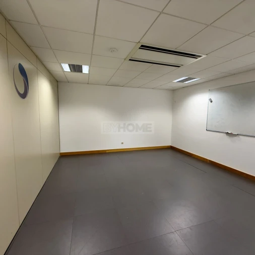 Negócio para Arrendamento em São Domingos de Benfica Foto 3