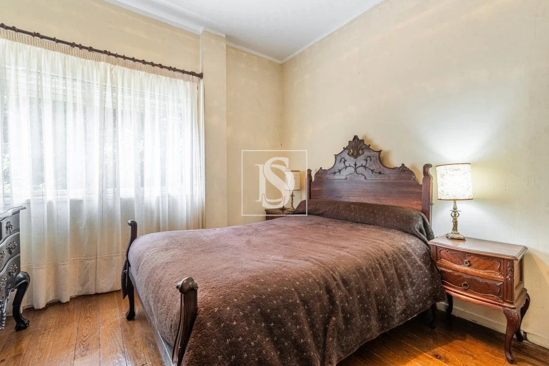 Moradia T5 para Venda em Oliveira, São Paio e São Sebastião Foto 20