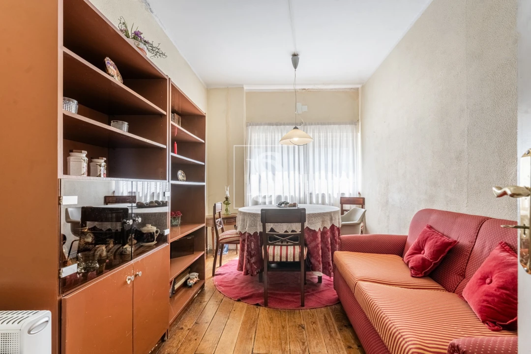 Moradia T5 para Venda em Oliveira, São Paio e São Sebastião Foto 26