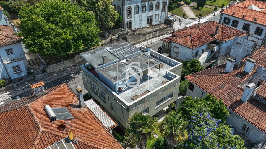 Moradia T5 para Venda em Oliveira, São Paio e São Sebastião Foto 8