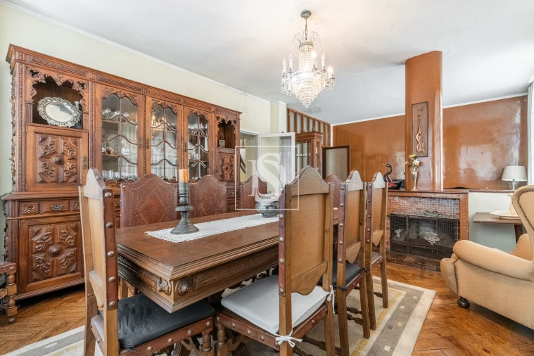 Moradia T5 para Venda em Oliveira, São Paio e São Sebastião Foto 25