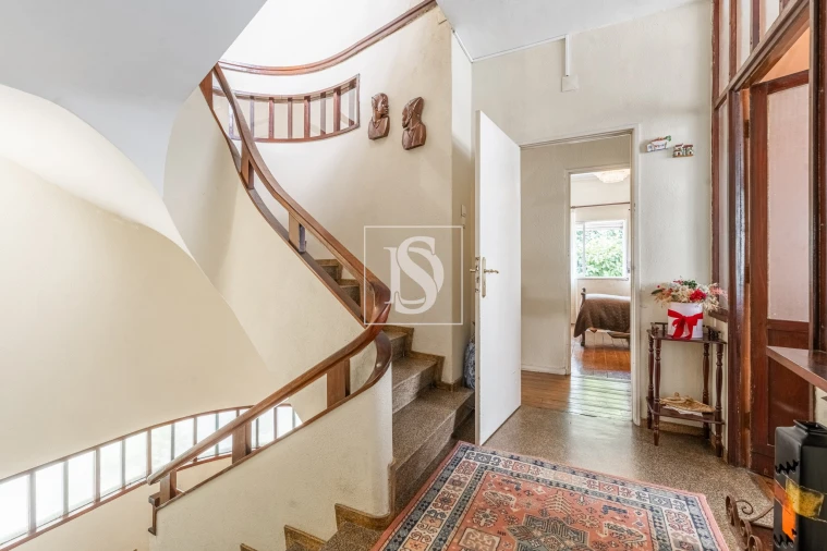 Moradia T5 para Venda em Oliveira, São Paio e São Sebastião Foto 15