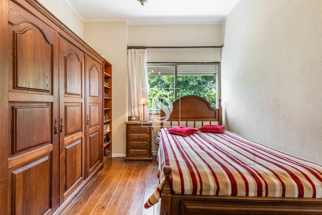 Moradia T5 para Venda em Oliveira, São Paio e São Sebastião Foto 19