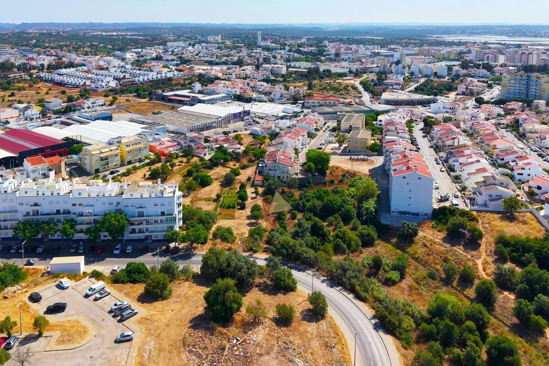 Terreno para Venda em Portimão Foto 3