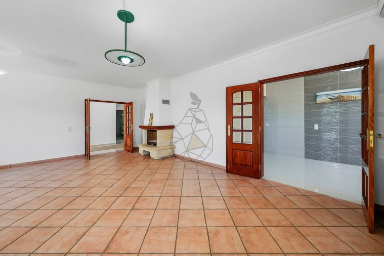 Moradia T4 para Venda em Portimão Foto 11
