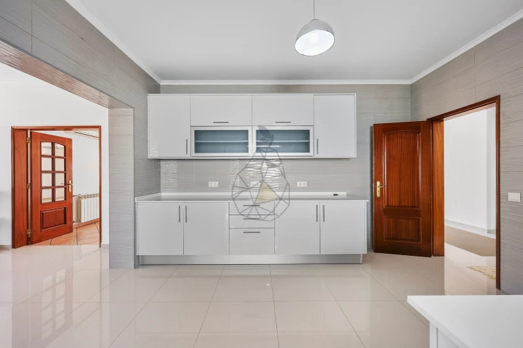 Moradia T4 para Venda em Portimão Foto 21