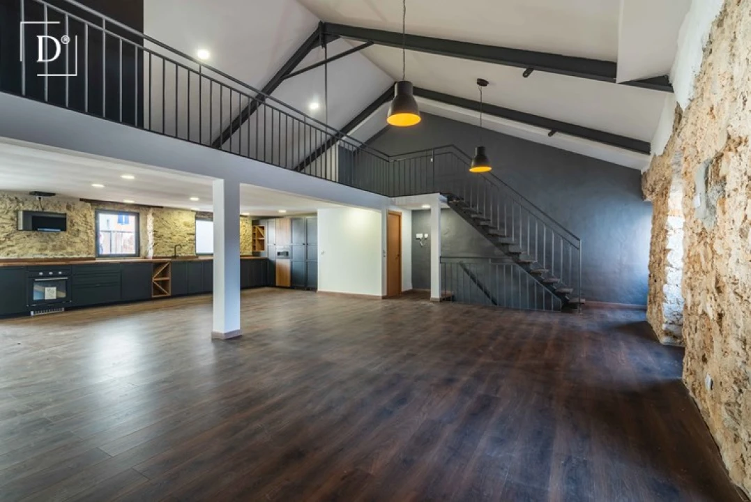 Apartamento T4 para Venda em Monchique Foto 1