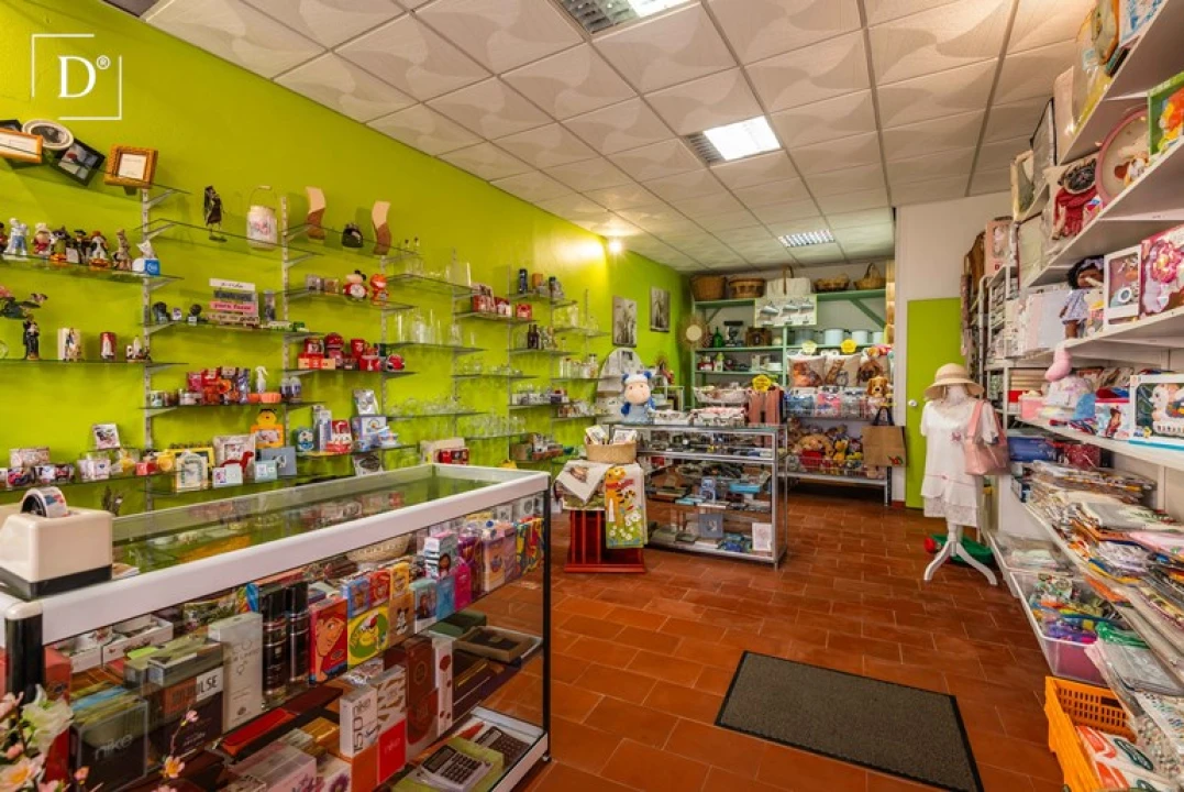 Apartamento T4 para Venda em Monchique Foto 28