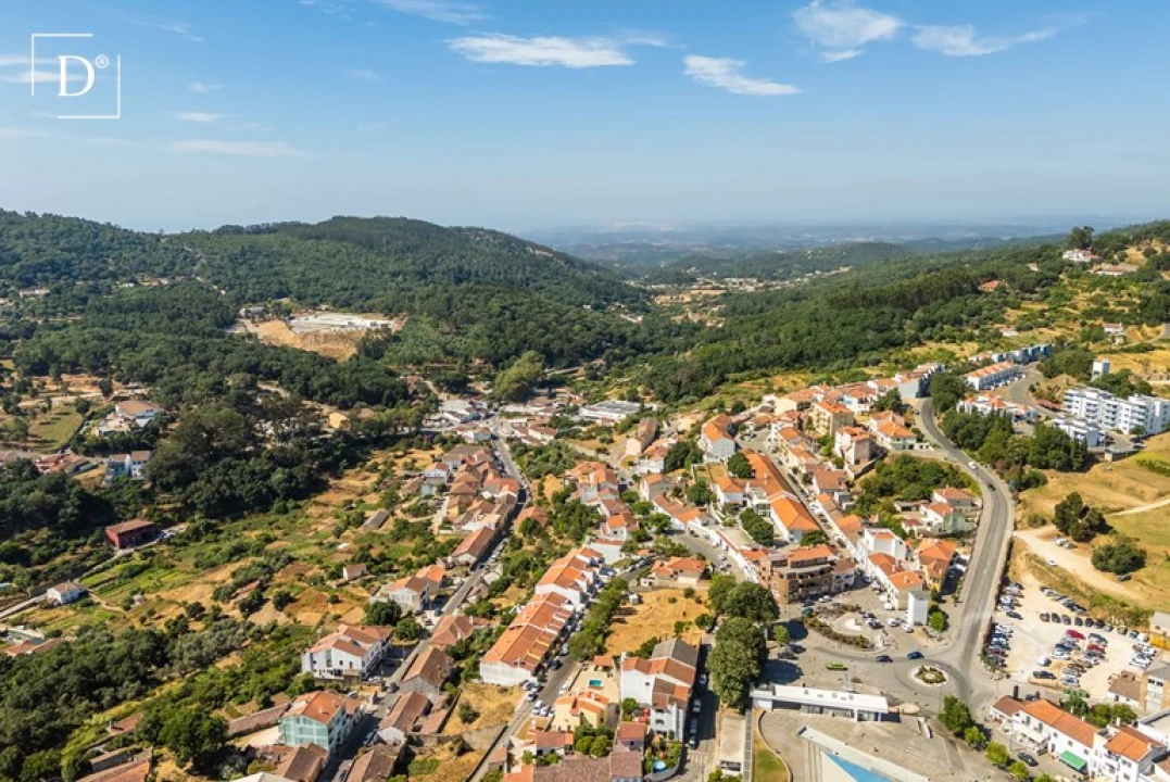 Apartamento T4 para Venda em Monchique Foto 32