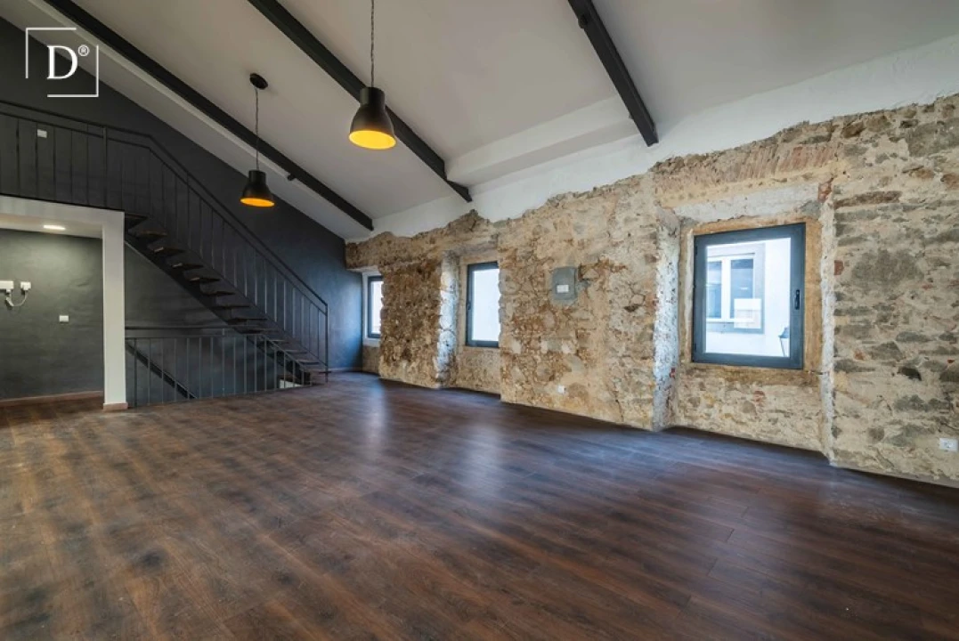 Apartamento T4 para Venda em Monchique Foto 5