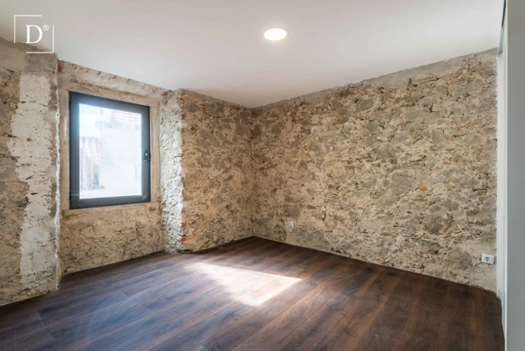 Apartamento T4 para Venda em Monchique Foto 8