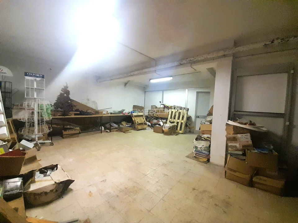 Negócio para Venda em Póvoa de Santo Adrião e Olival Basto Foto 13