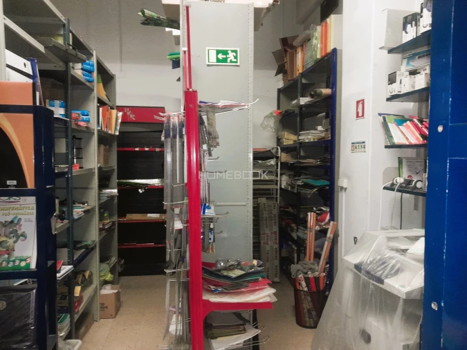 Negócio para Venda em Póvoa de Santo Adrião e Olival Basto Foto 5