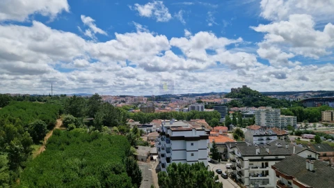 Apartamento T3 para Venda em Marrazes e Barosa